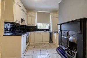 Photo 4- click for photo gallery